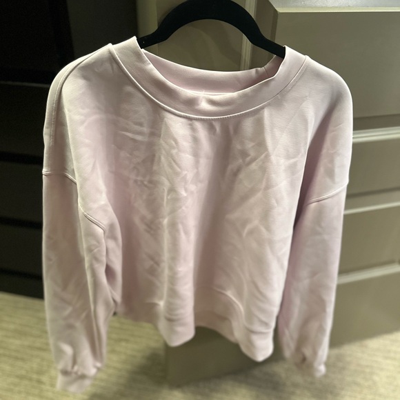 Lululemon Softstreme Perfectly Oversized
Cropped Crew - Picture 3 of 7
